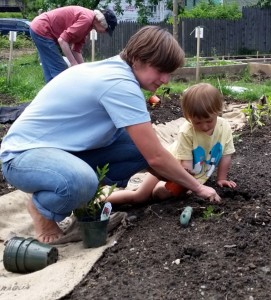 Planting tomatoes, eggplant, leeks, tomatillos, ground cherries, and hot & sweet peppers.
