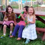 2017-06-11 Jasmine, Hannah, & Maya laugh at bench.49